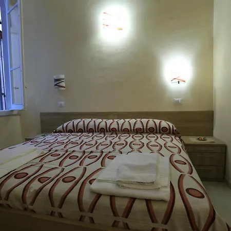 Hotel Vivi 5 Terre à La Spezia Extérieur photo