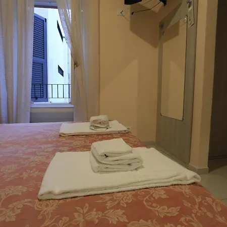 Hotel Vivi 5 Terre à La Spezia Extérieur photo